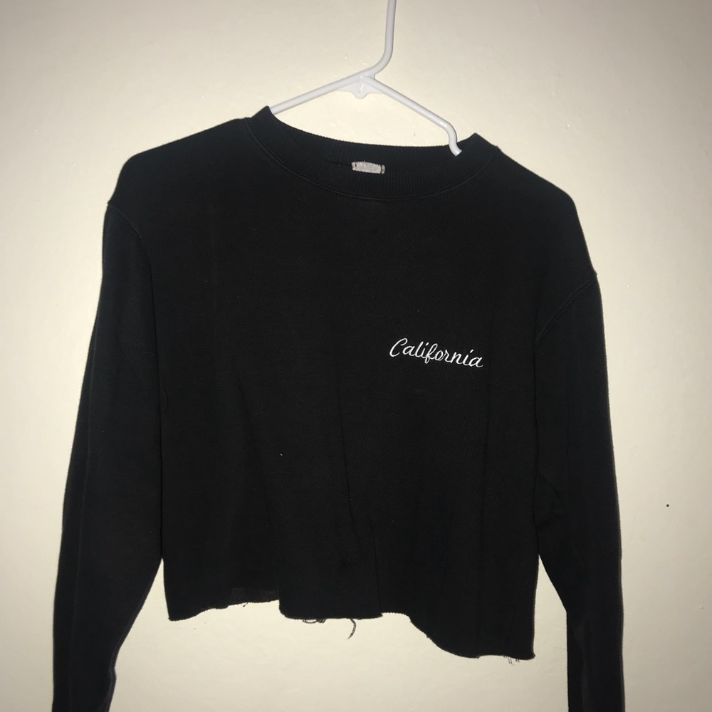 Brandy Melville Cropped California Sweater